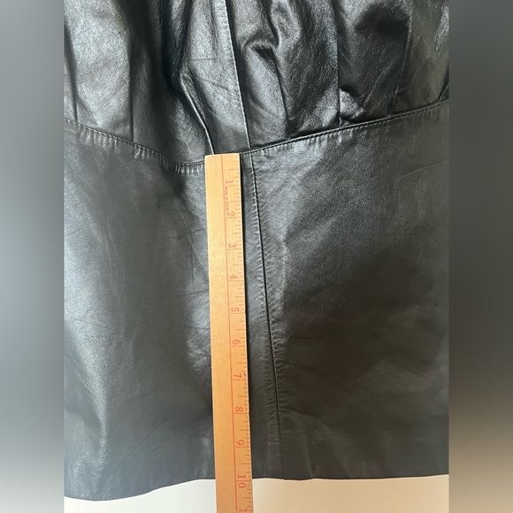 Wilsons Leather Womens Long Black Coat Shaw!
Collar Mid Length - Picture 7 of 17